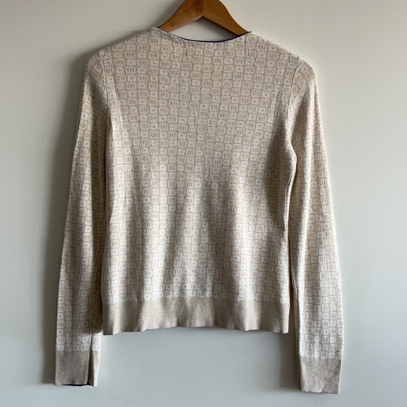 BR gorgeous beige cardigan w contrast color purple hem lining, ceramic buttons M - Picture 5 of 7